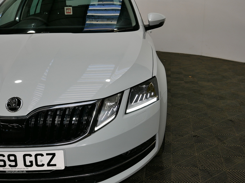 Skoda Octavia TSI ACT SE L - U4122
