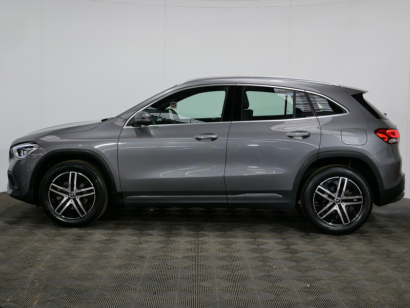 Mercedes-Benz GLA GLA200 Sport - U4127