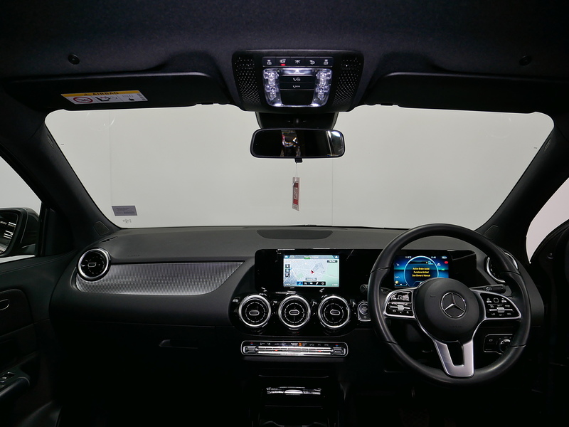 Mercedes-Benz GLA GLA200 Sport - U4127