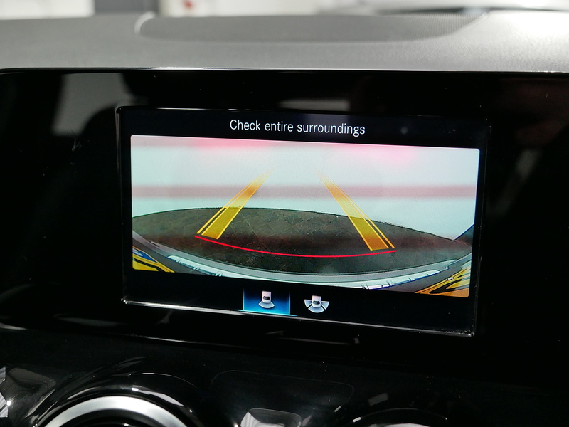 Mercedes-Benz GLA GLA200 Sport - U4127