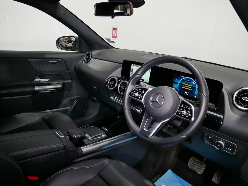 Mercedes-Benz GLA GLA200 Sport - U4127