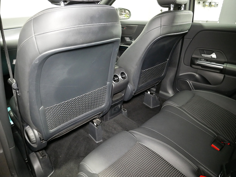 Mercedes-Benz GLA GLA200 Sport - U4127