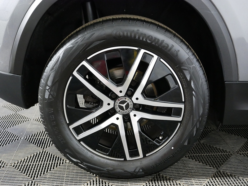 Mercedes-Benz GLA GLA200 Sport - U4127