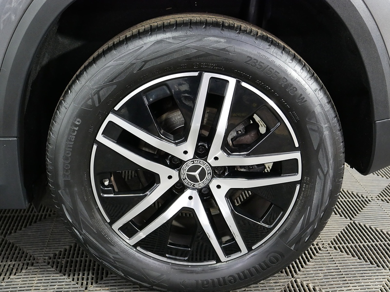 Mercedes-Benz GLA GLA200 Sport - U4127