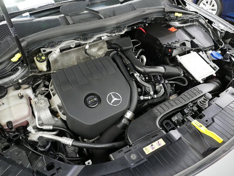 Mercedes-Benz GLA GLA200 Sport - U4127