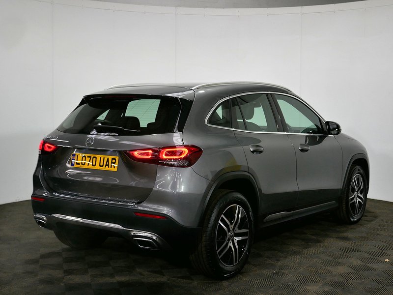Mercedes-Benz GLA GLA200 Sport - U4127