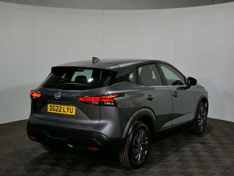 Nissan 1.3 DIG-T MHEV Acenta Premium SUV 5dr Petrol Hybrid Manual Euro 6 (s/s) (140 ps)