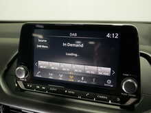 Nissan Qashqai DIG-T MHEV Acenta Premium 