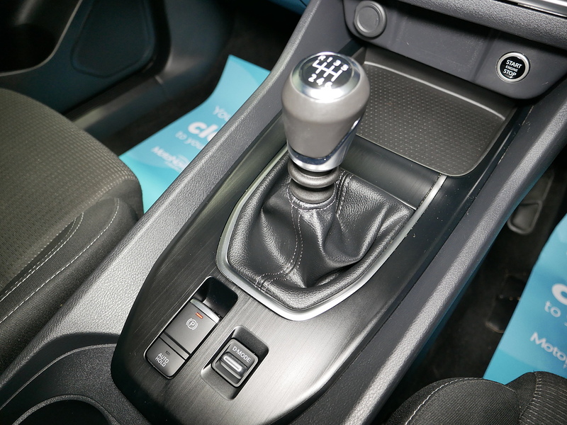 Nissan 1.3 DIG-T MHEV Acenta Premium SUV 5dr Petrol Hybrid Manual Euro 6 (s/s) (140 ps)