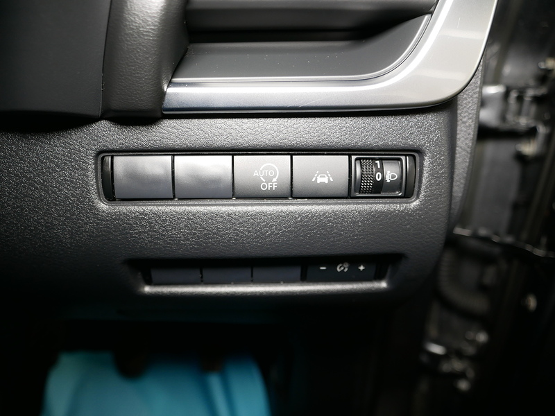 Nissan 1.3 DIG-T MHEV Acenta Premium SUV 5dr Petrol Hybrid Manual Euro 6 (s/s) (140 ps)