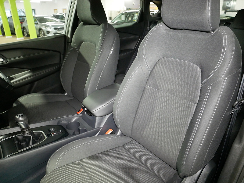 Nissan 1.3 DIG-T MHEV Acenta Premium SUV 5dr Petrol Hybrid Manual Euro 6 (s/s) (140 ps)