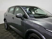 Nissan Qashqai DIG-T MHEV Acenta Premium 