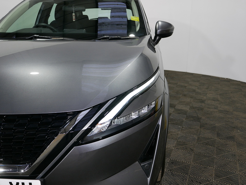 Nissan 1.3 DIG-T MHEV Acenta Premium SUV 5dr Petrol Hybrid Manual Euro 6 (s/s) (140 ps)