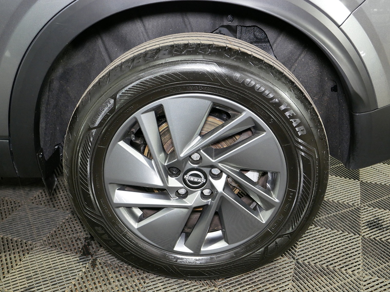 Nissan 1.3 DIG-T MHEV Acenta Premium SUV 5dr Petrol Hybrid Manual Euro 6 (s/s) (140 ps)