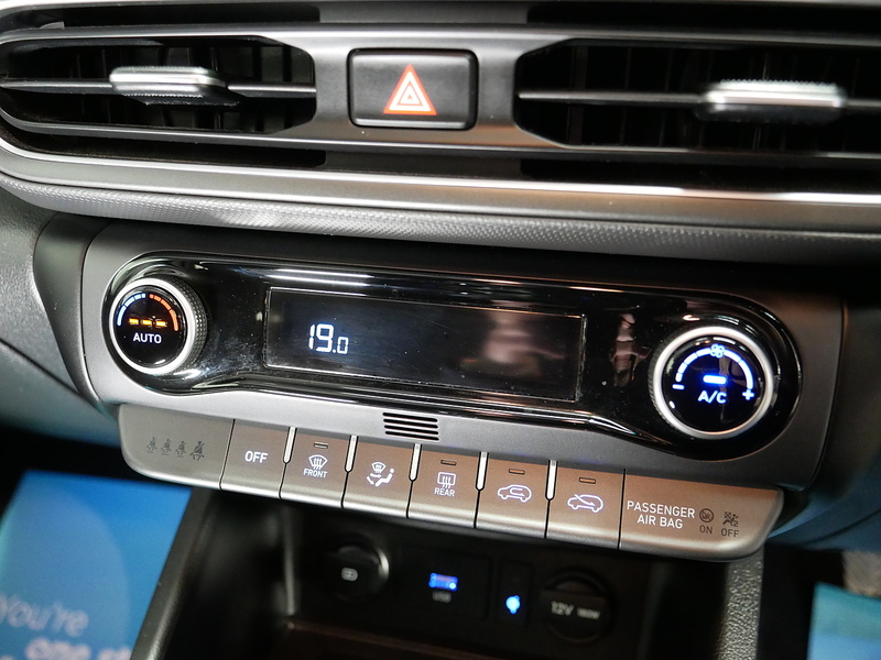 Hyundai 1.0 T-GDi MHEV Premium SUV 5dr Petrol Hybrid Manual Euro 6 (s/s) (120 ps)