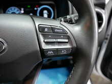 Hyundai KONA T-GDi MHEV Premium 