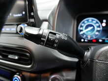 Hyundai KONA T-GDi MHEV Premium 