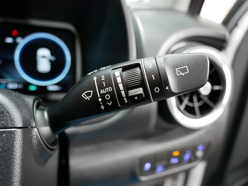 Hyundai 1.0 T-GDi MHEV Premium SUV 5dr Petrol Hybrid Manual Euro 6 (s/s) (120 ps)