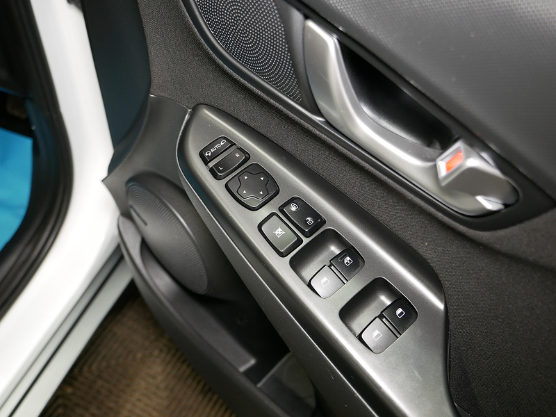 Hyundai 1.0 T-GDi MHEV Premium SUV 5dr Petrol Hybrid Manual Euro 6 (s/s) (120 ps)