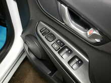 Hyundai KONA T-GDi MHEV Premium 