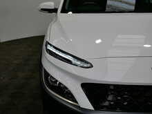 Hyundai KONA T-GDi MHEV Premium 