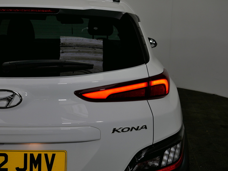 Hyundai 1.0 T-GDi MHEV Premium SUV 5dr Petrol Hybrid Manual Euro 6 (s/s) (120 ps)