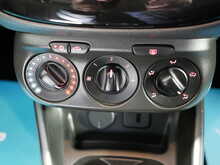 Vauxhall Corsa i ecoTEC Sport 