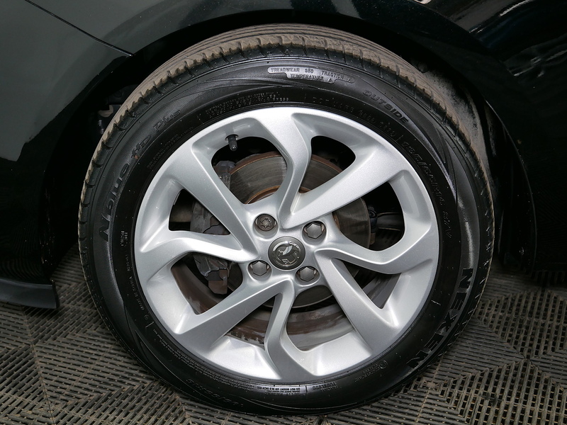 Vauxhall 1.4i ecoTEC Sport Hatchback 3dr Petrol Manual Euro 6 (90 ps)