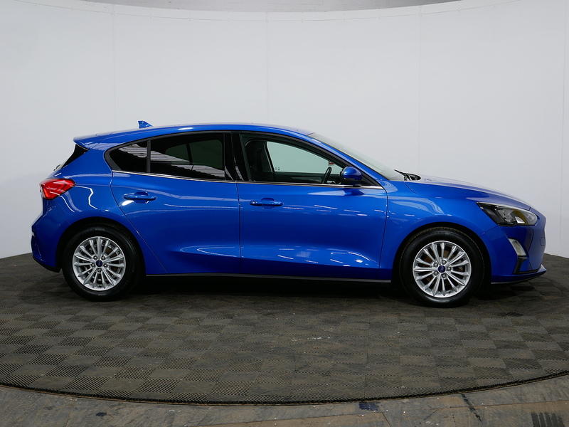 Ford Focus EcoBlue Titanium - U4157