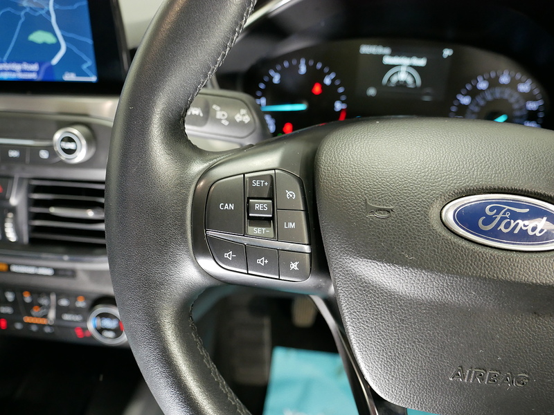 Ford Focus EcoBlue Titanium - U4157