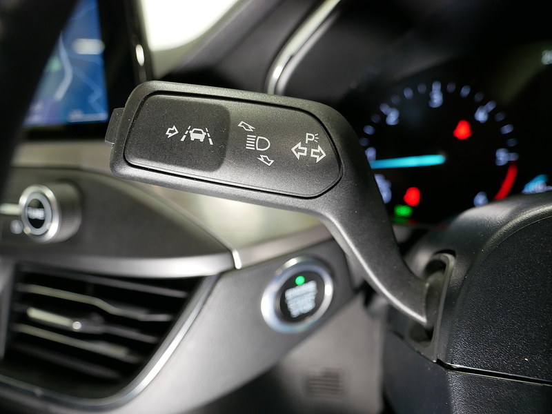 Ford Focus EcoBlue Titanium - U4157