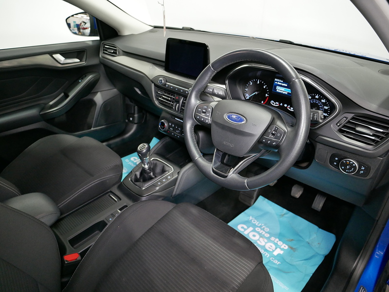 Ford Focus EcoBlue Titanium - U4157