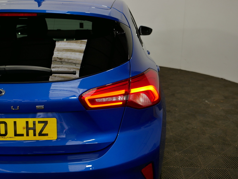 Ford Focus EcoBlue Titanium - U4157