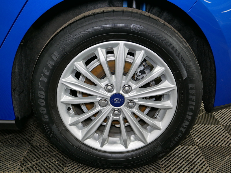 Ford Focus EcoBlue Titanium - U4157