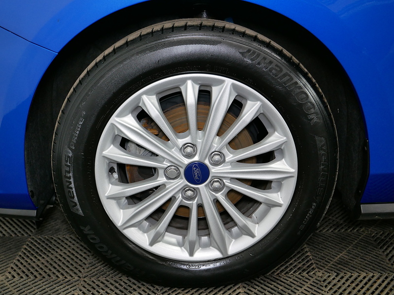 Ford Focus EcoBlue Titanium - U4157