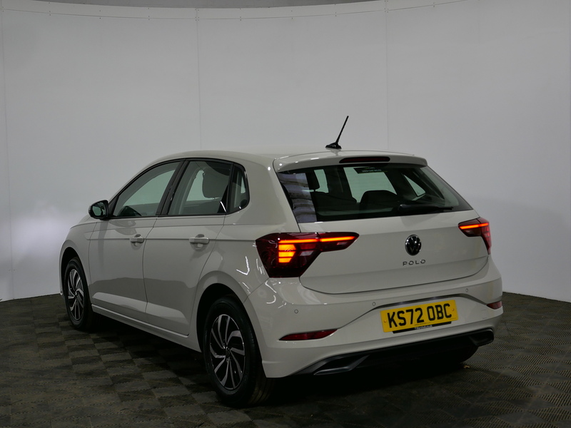 Volkswagen Polo EVO Life - U4159