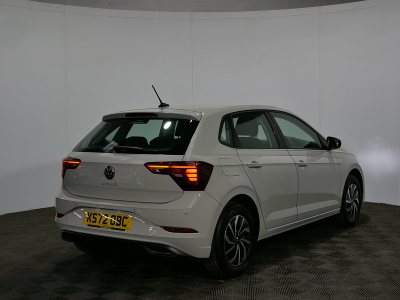 Volkswagen Polo EVO Life - U4159