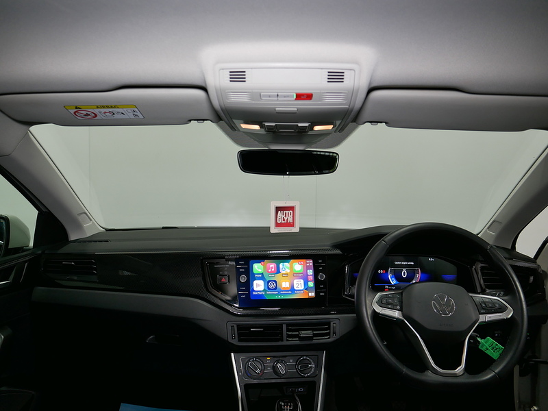 Volkswagen Polo EVO Life - U4159