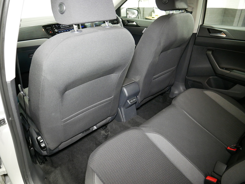 Volkswagen Polo EVO Life - U4159