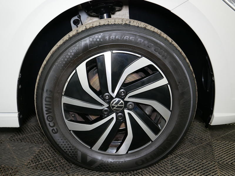 Volkswagen Polo EVO Life - U4159