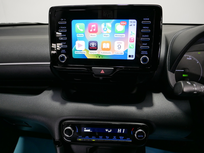 Toyota Yaris VVT-h Icon - U4163