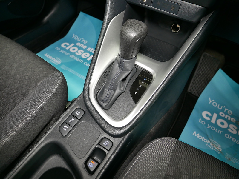 Toyota Yaris VVT-h Icon - U4163