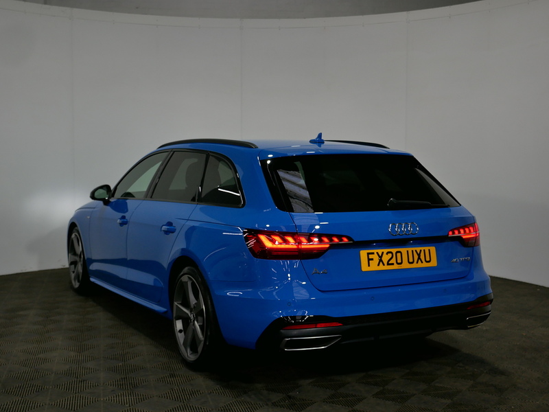 Audi A4 Avant TFSI Black Edition - U4166