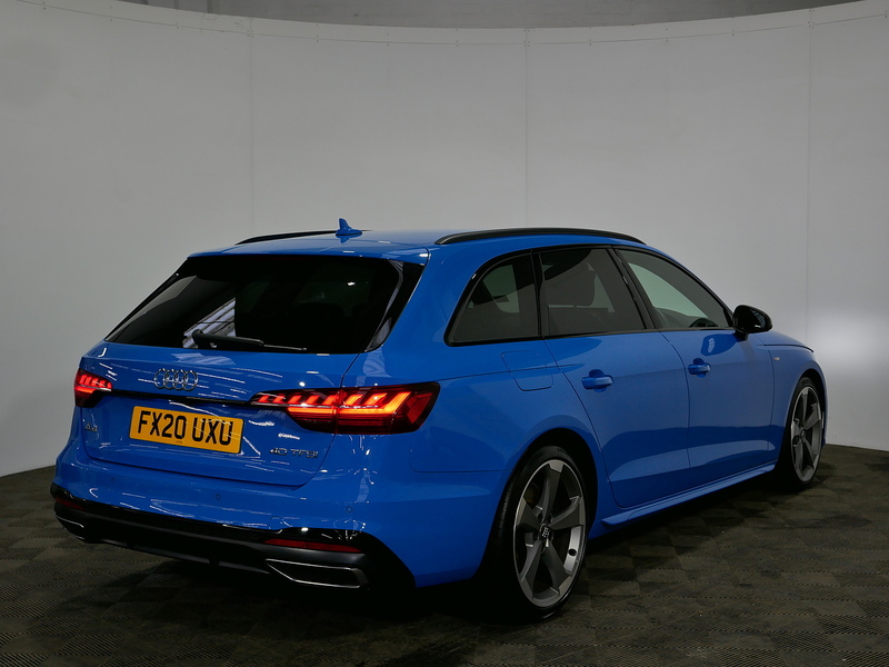 Audi A4 Avant TFSI Black Edition - U4166