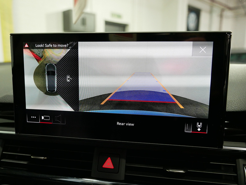 Audi A4 Avant TFSI Black Edition - U4166