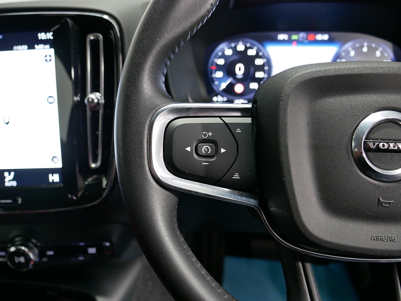 Volvo XC40 T3 Inscription - U4178