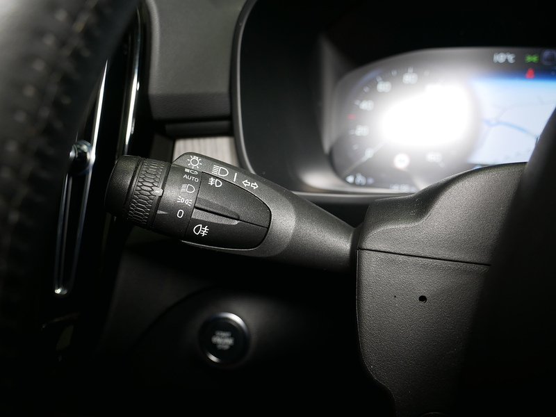 Volvo XC40 T3 Inscription - U4178