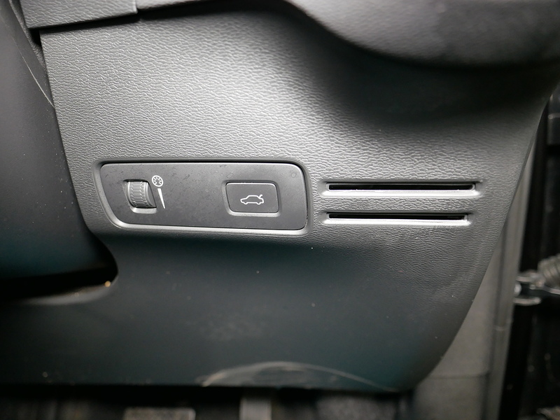 Volvo XC40 T3 Inscription - U4178