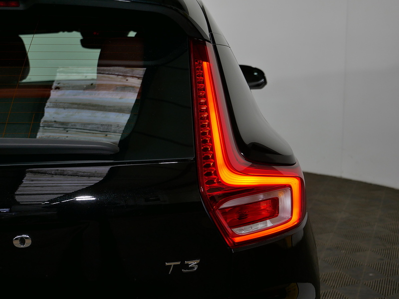 Volvo XC40 T3 Inscription - U4178