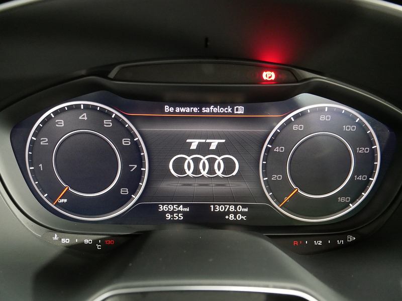 Audi TT TFSI S line - U4180